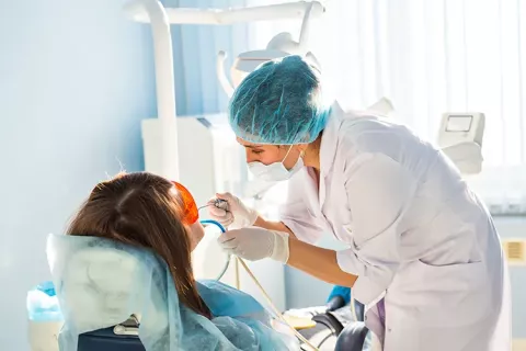 Paciente en cita odontológico en Dentivip Colsubsidio