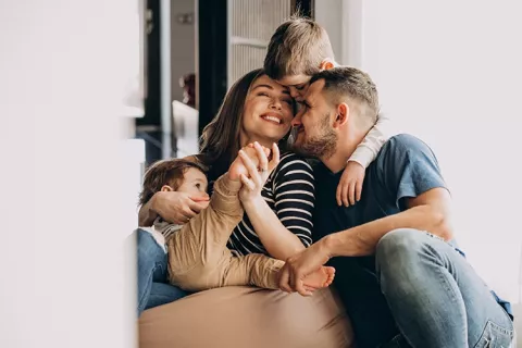 Familia feliz Colsubsidio