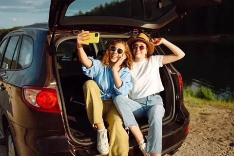 Personas viajando
