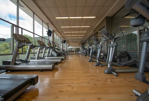 Espacios de caminadoras del gimnasio Colsubsidio
