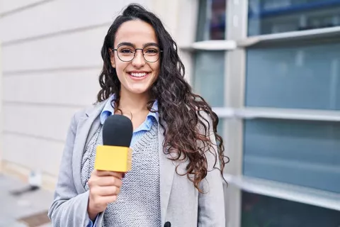 Mujer reportera