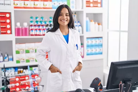 Mujer farmaceutica