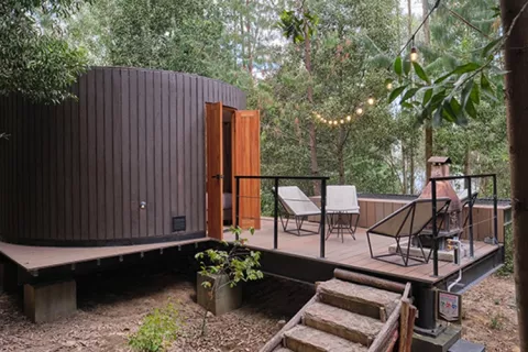 Vista de frente glamping