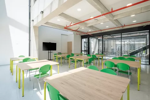 Salón de clases abierto