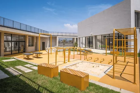 Zonas sociales colegio Maiporé