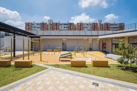 Panoramica zonas sociales colegio Maiporé