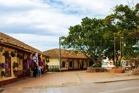 Plaza del municipio de Cota, en Cundinamarca.