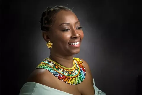 Artista Nidia Góngora 