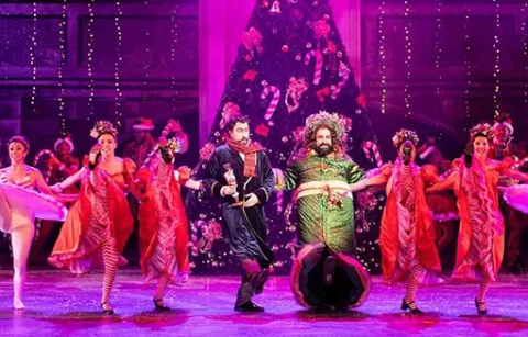 Actores y actrices del musical de Misi Scrooge en el Teatro Colsubsidio