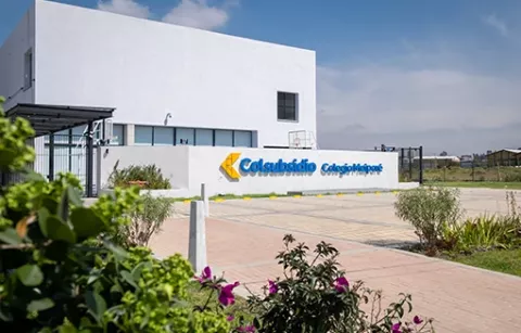 Entrada Colegio Colsubsidio Maiporé