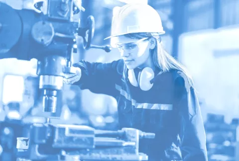 mujer participante en ruta mujer, Programa de productividad Colsubsidio