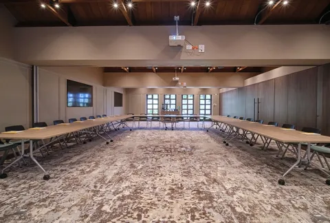 Espacios de eventos en Hoteles Colsubsidio muestra salón en U