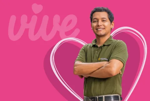 Trabajador sonriente de Piscilago participa en programa Vive