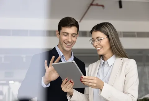 Genera conocimientos y habilidades básicas para administrar el dinero con el curso de finanzas personales