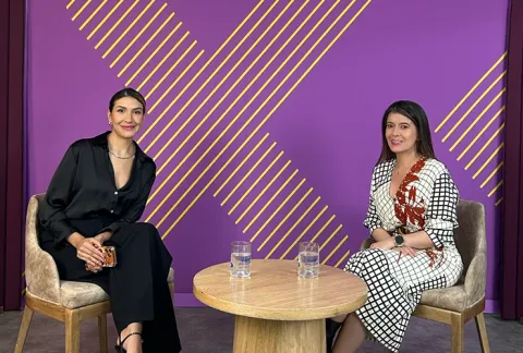Mujeres conversan en el podcast de Visión Sostenible Colsubsidio