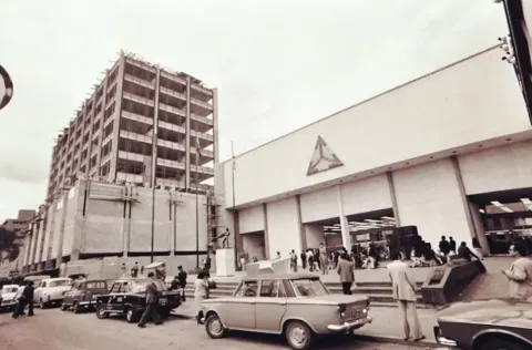 Teatro Colsubsidio inauguración calle 26.